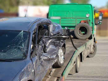 Onrijdbare auto laten ophalen door de sloop, kan dat?