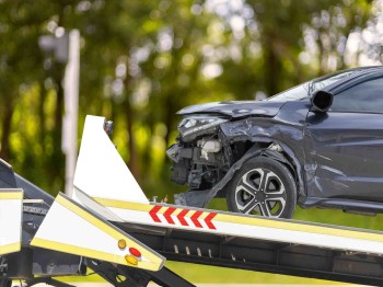 Sloopauto laten ophalen bij een bergingsbedrijf, kan dat?
